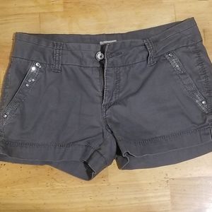 BKE 27 GRAY SHORTS!